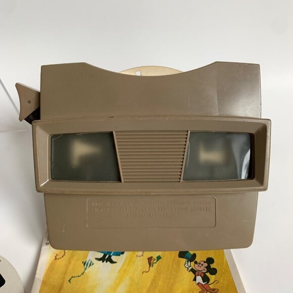 Vintage View-Master With Disney On Parade Reels - Picture 6 of 7
